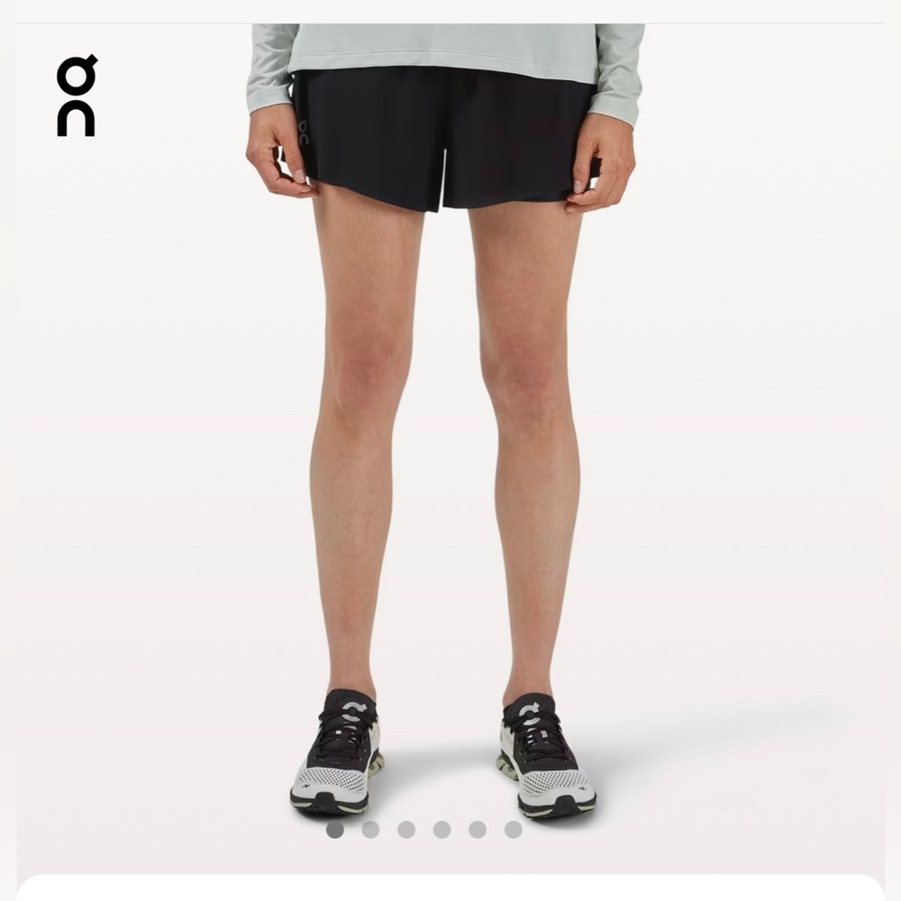 Women’s ON Running Shorts in Black